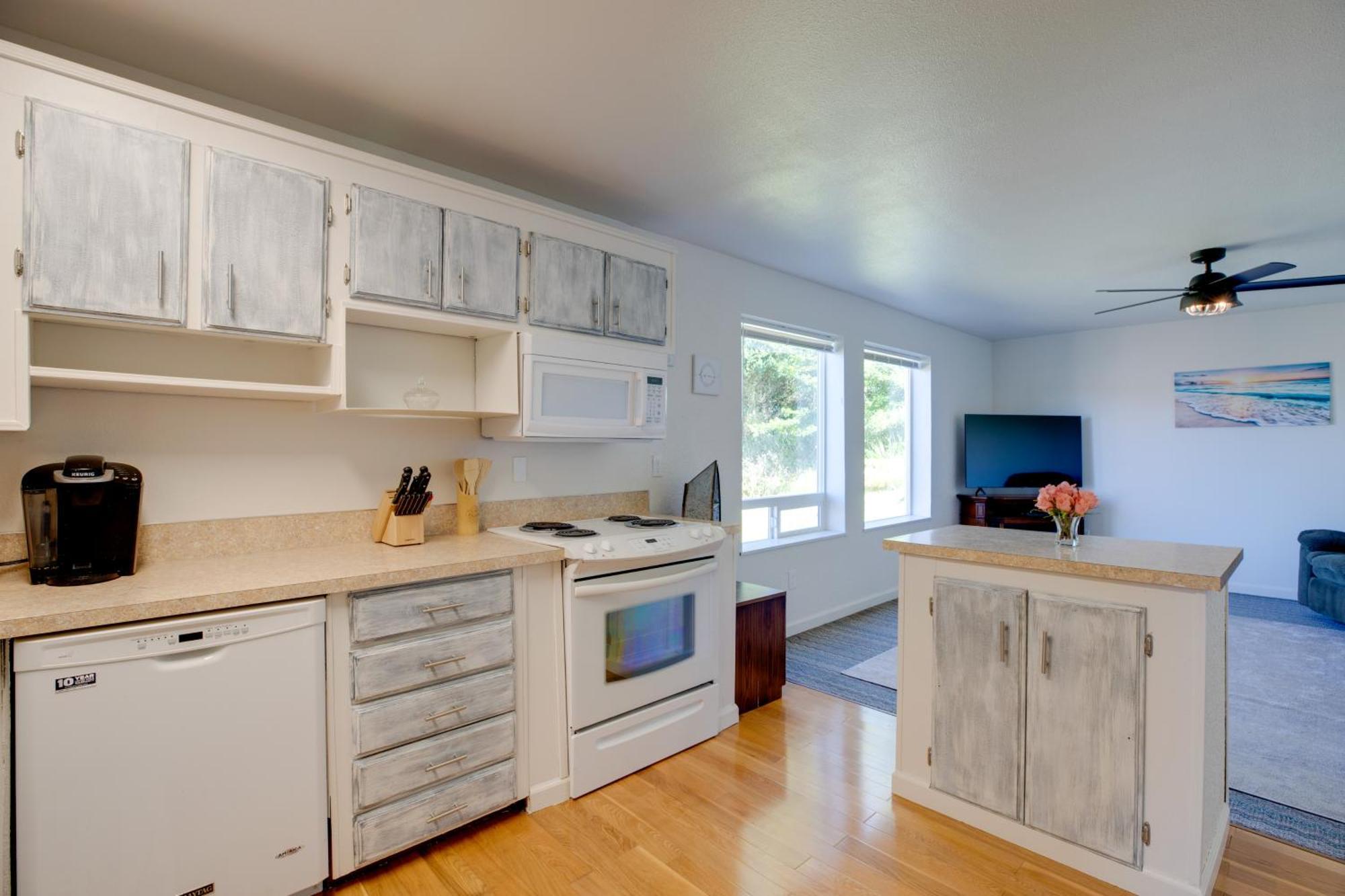 Bay City Vacation Rental Escape About 5 Mi To Marina! Екстериор снимка